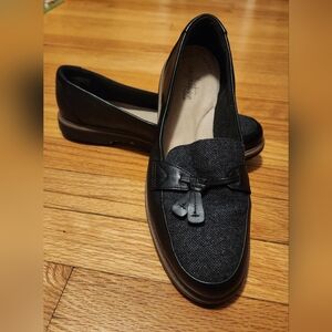 Clarks Ultimate Comfort Collection Raisie Black And Tweed Loafer Sz 8.5